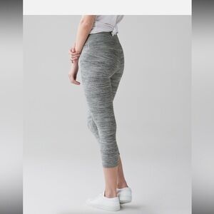 Lululemon wunder under